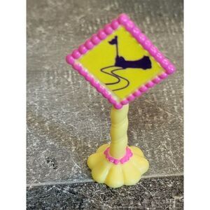 Pink yellow Castle sign toy figure direction princess